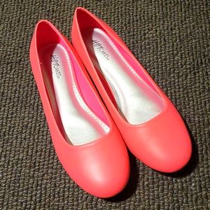 Hot pink flats